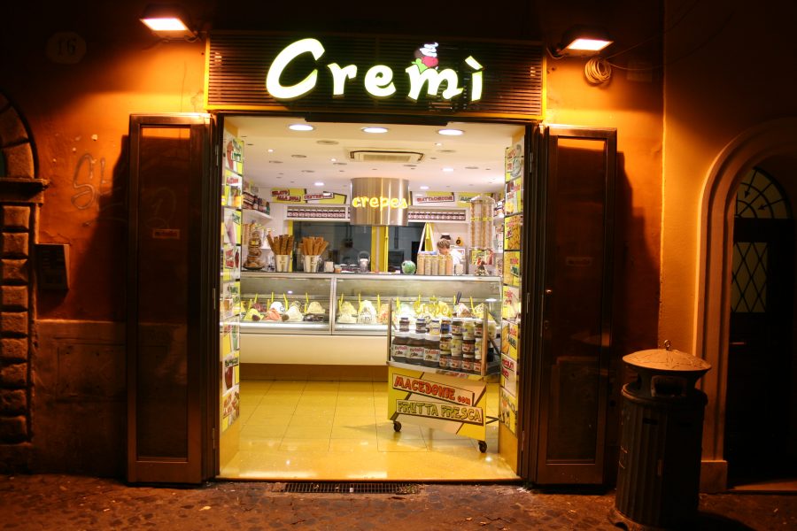 Zmrzlina trnava cremi gelato caffe